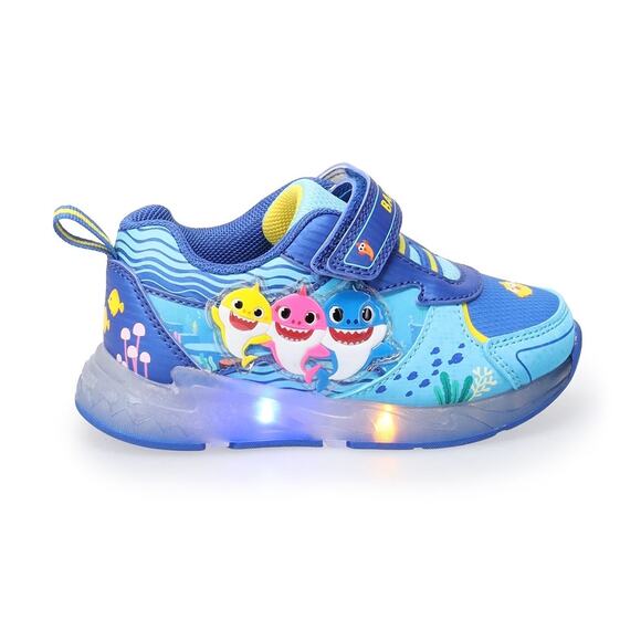 Baby Shark Toddler Light-Up Shoes Size 6 - Picture 1 of 3